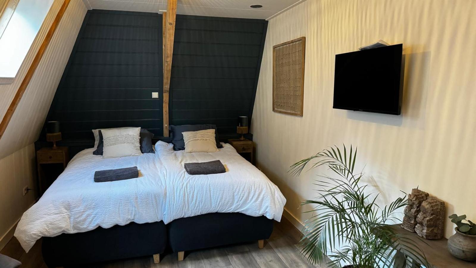 Nijeveen De Zaandbarg Bed & Breakfast エクステリア 写真