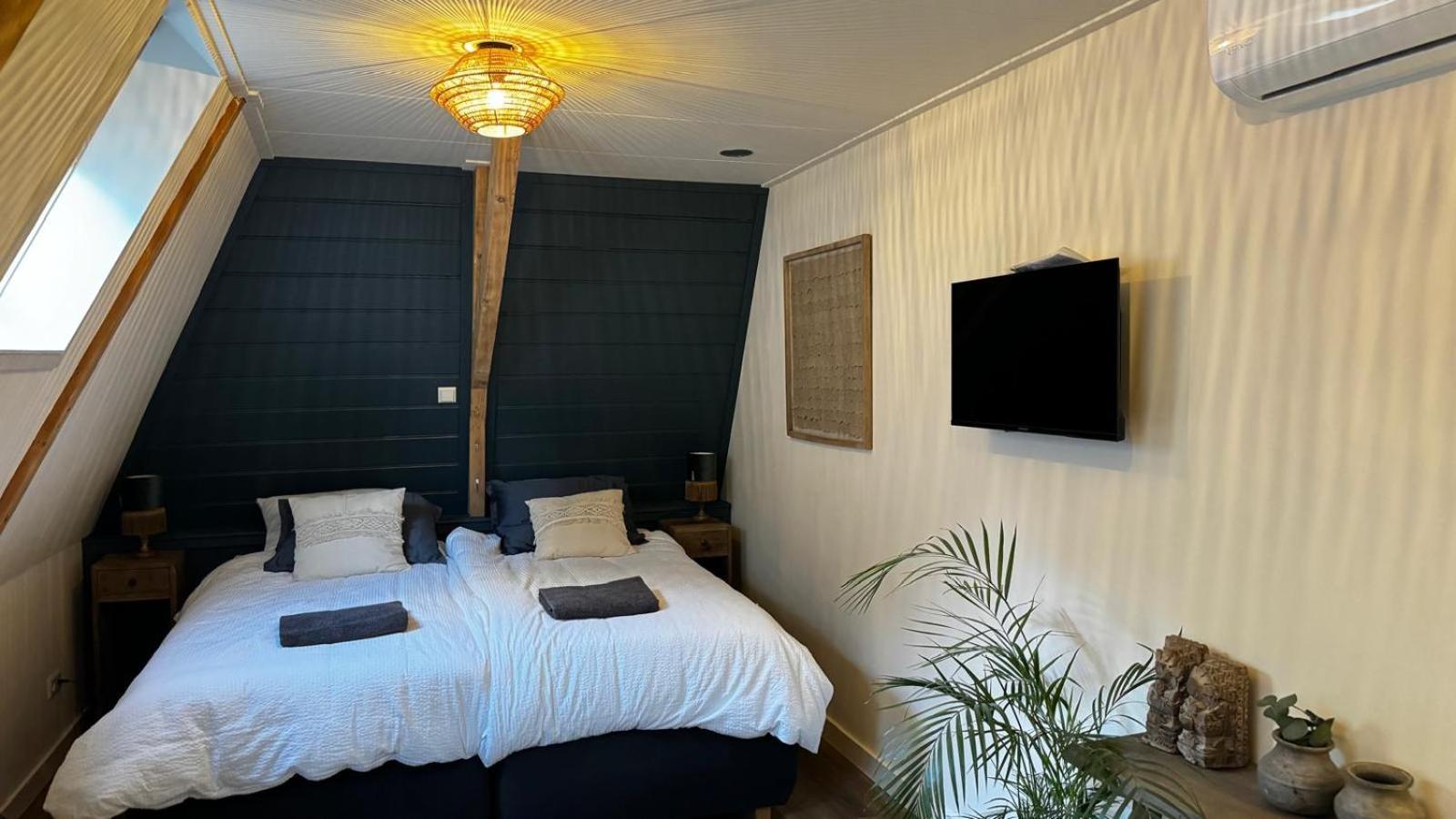 Nijeveen De Zaandbarg Bed & Breakfast エクステリア 写真